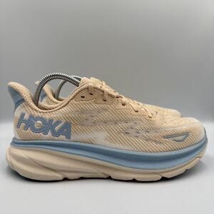 Hoka One One Clifton 9 Women's Size 9.5  Running Shoes Beige Blue 1127896 OKLB